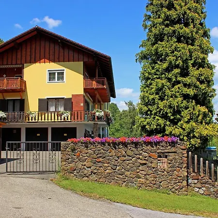Ferienwohnung Wenzel Lejlighed